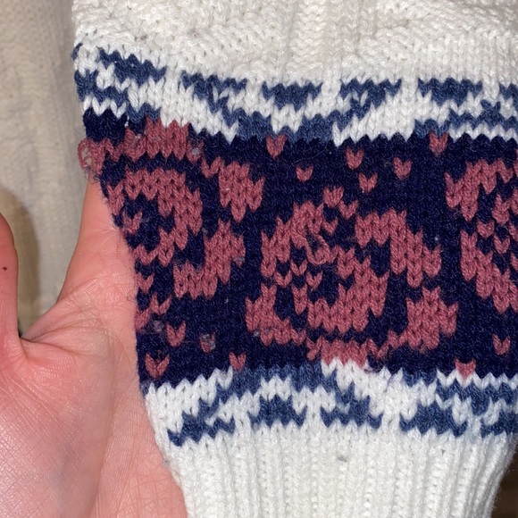 Vintage Grace Rose Knit Sweater - Picture 8 of 9